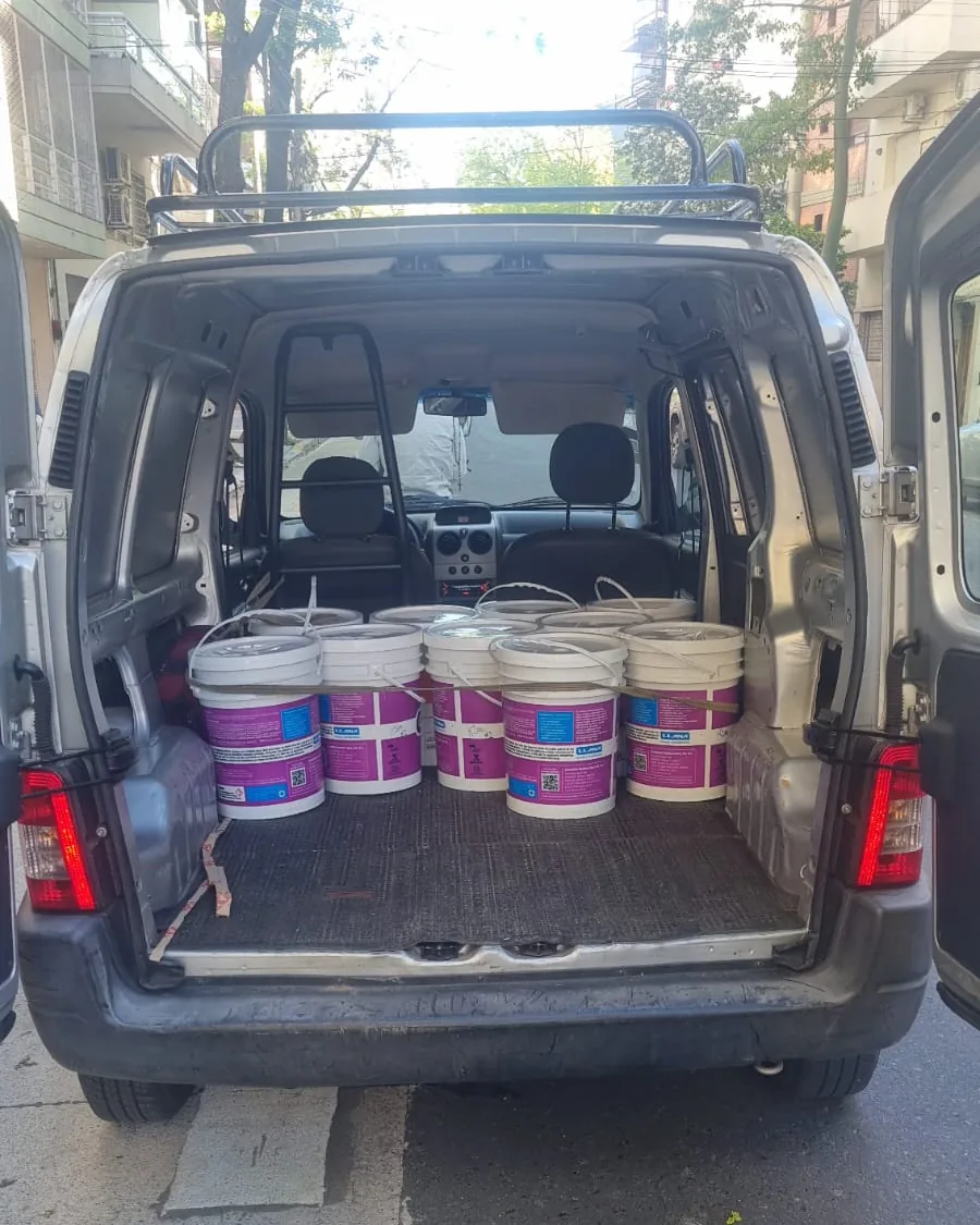 Trabajo de traslado de pinturas